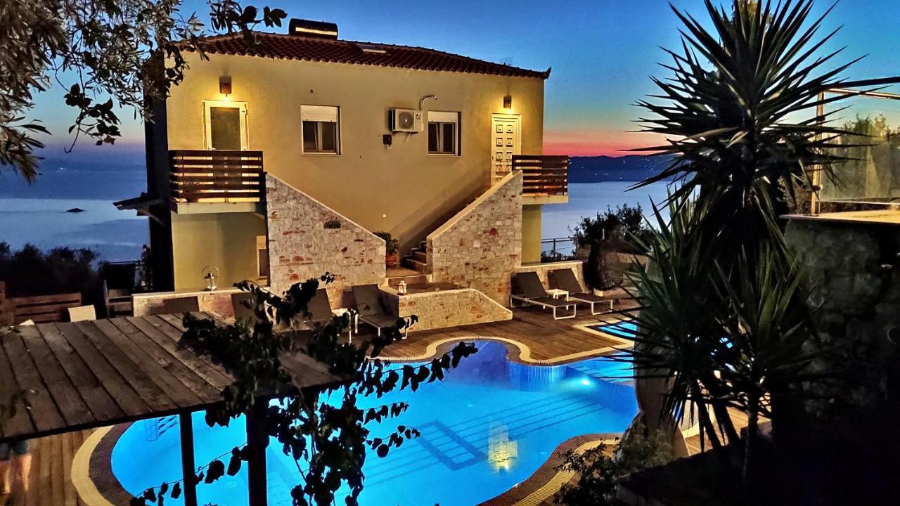 Axion Esti Apartments Skopelos Eksteriør billede