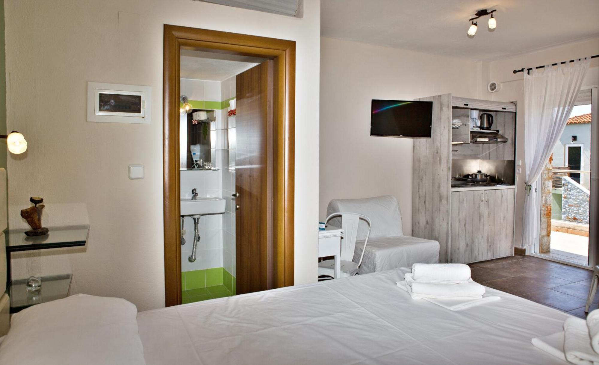 Axion Esti Apartments Skopelos Eksteriør billede