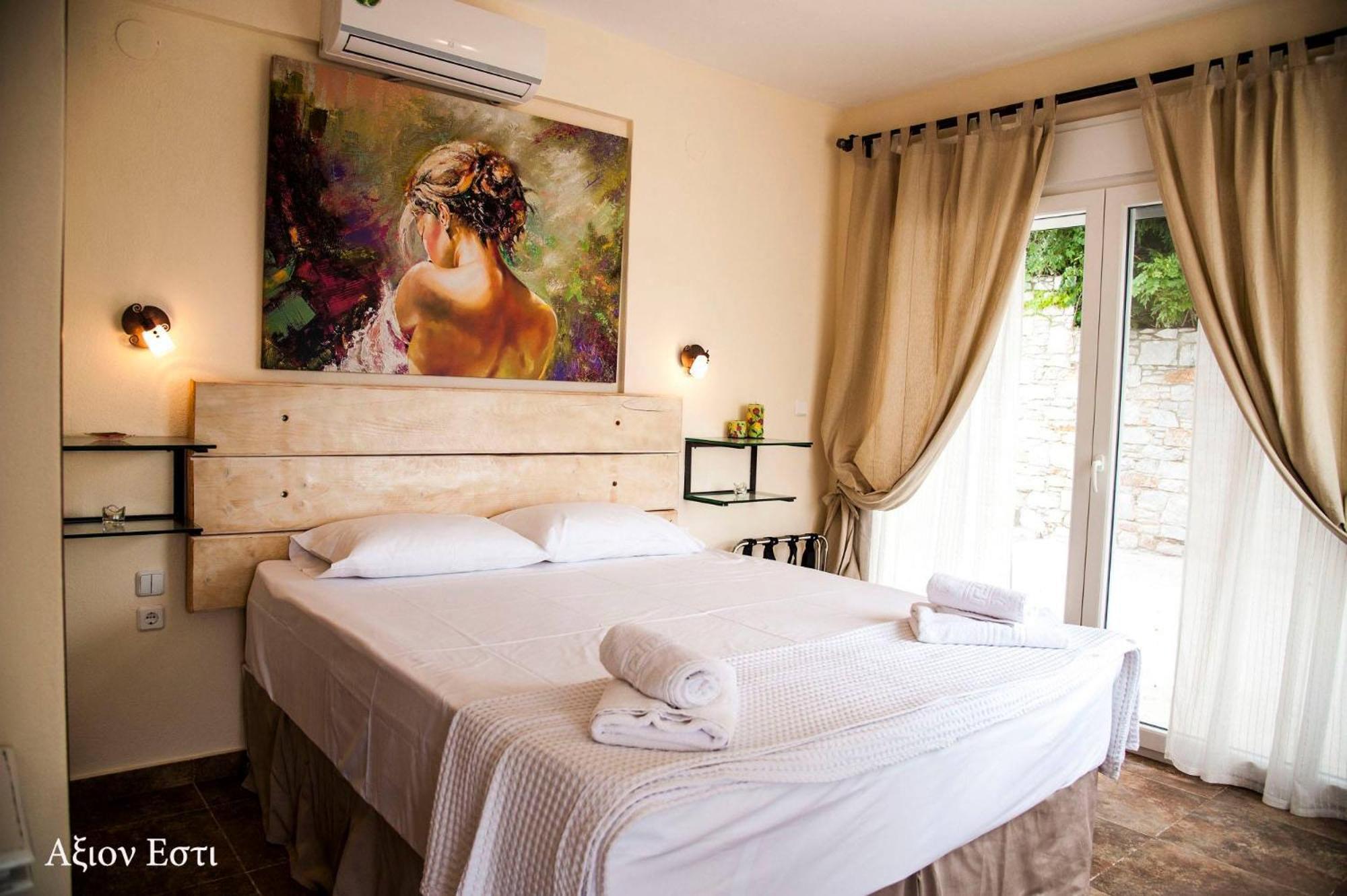 Axion Esti Apartments Skopelos Eksteriør billede