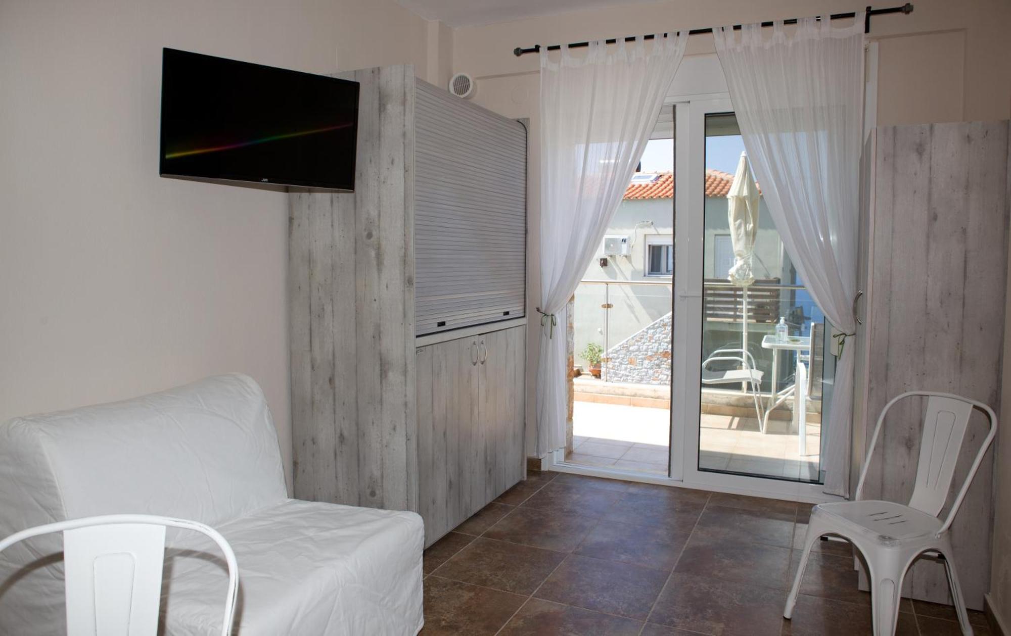 Axion Esti Apartments Skopelos Eksteriør billede